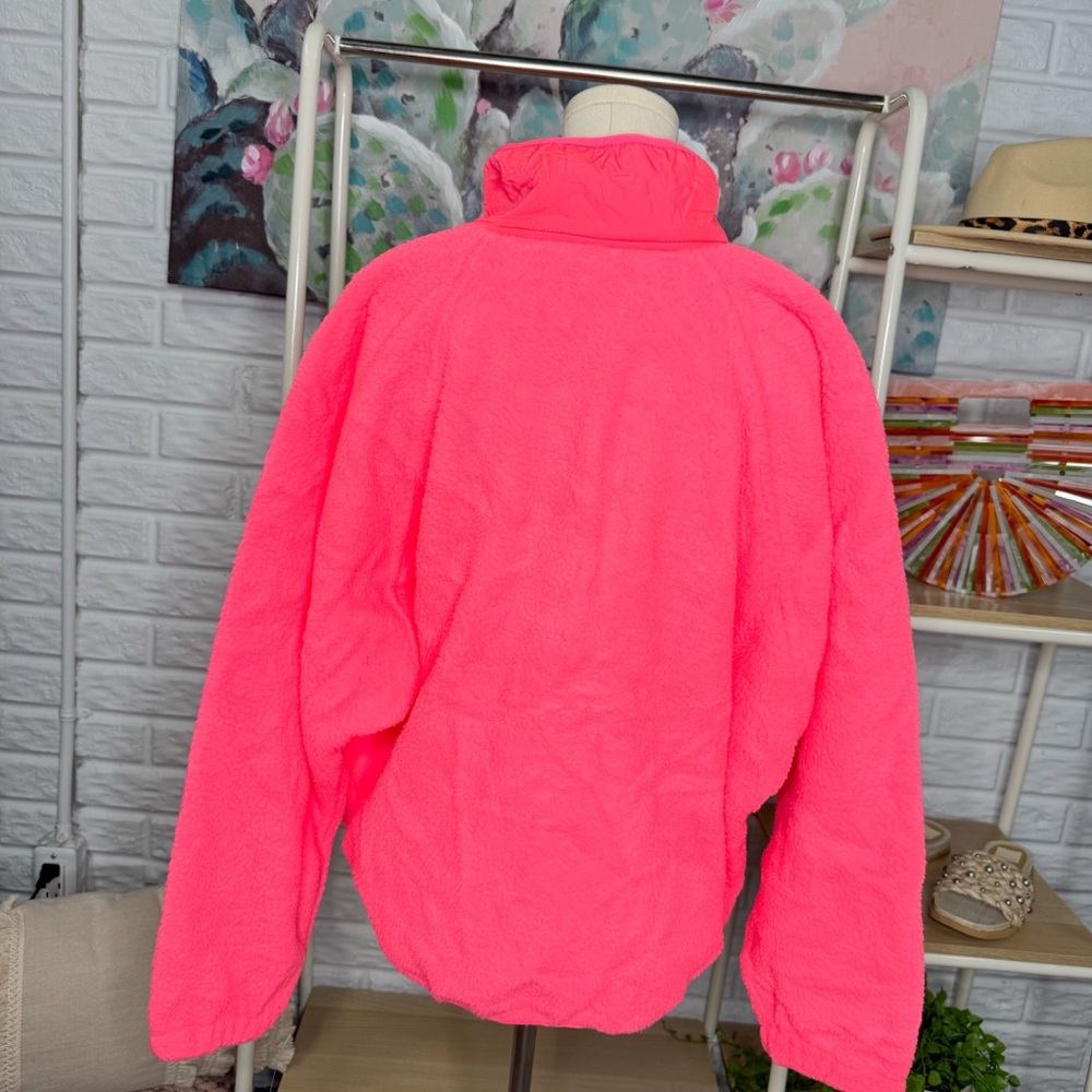 Free People New Hit The Slopes Fleece Jacket Barbie Pink - Picture 3 of 4
